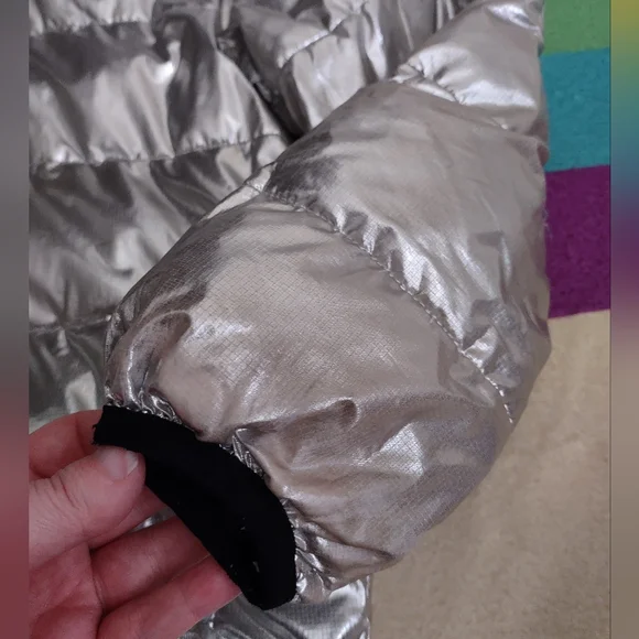 Primary 10 Silver Puffer Jacket - Picture 8 of 9